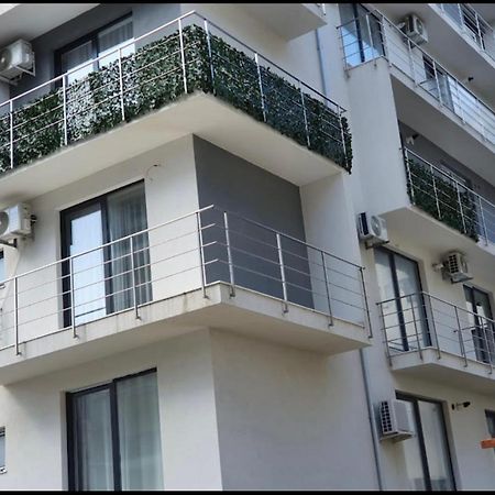 Appartement First Line Sea à Năvodari Extérieur photo