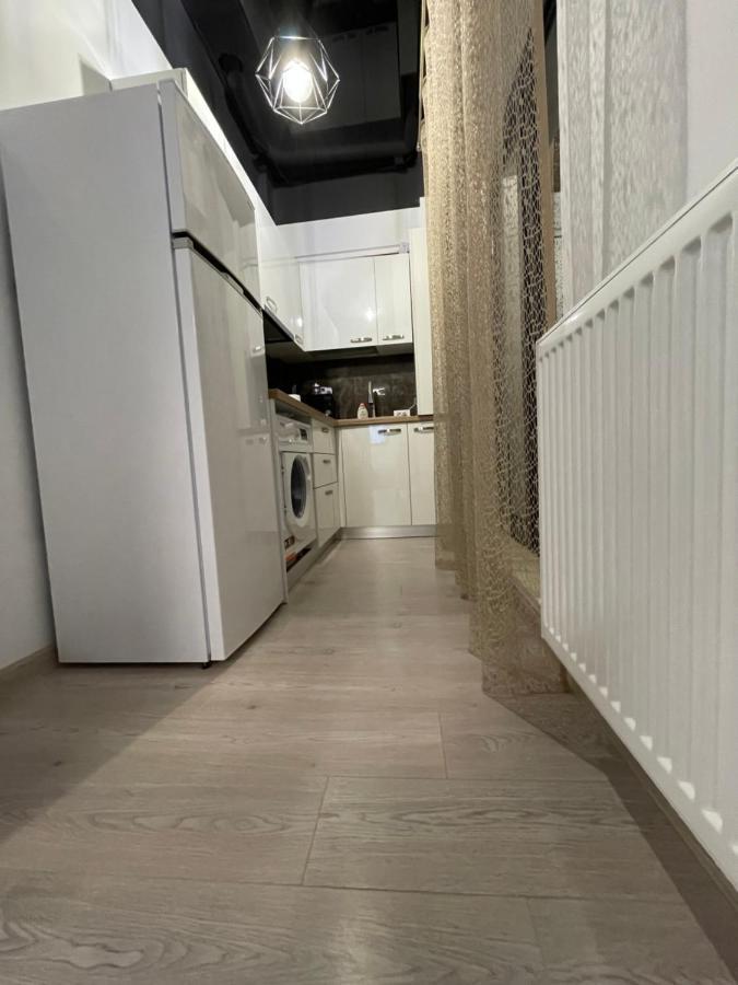 Appartement First Line Sea à Năvodari Extérieur photo