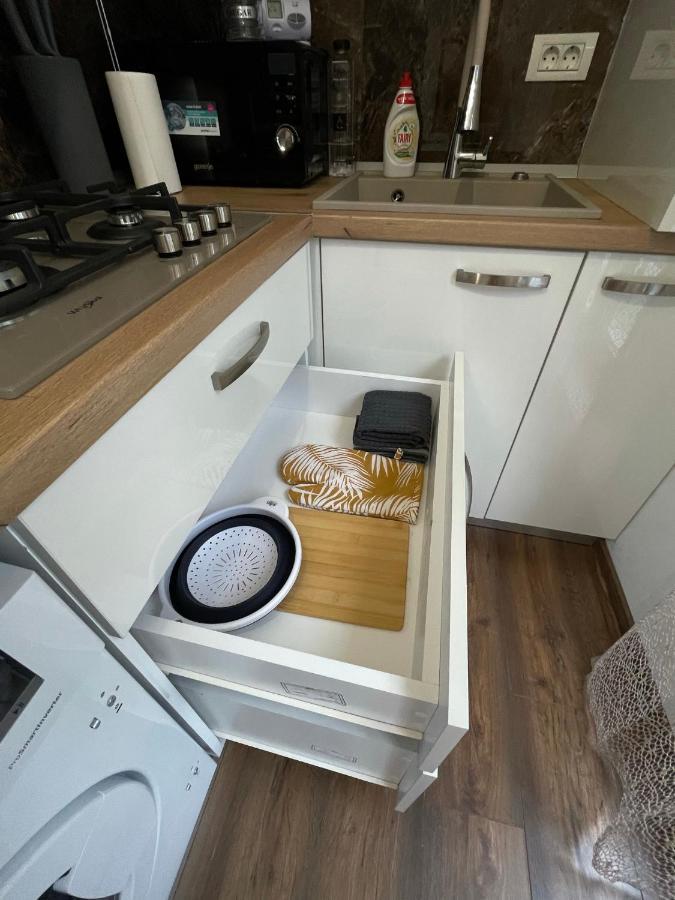 Appartement First Line Sea à Năvodari Extérieur photo